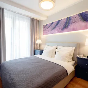 Hotel apartamentowy Inqse Centre